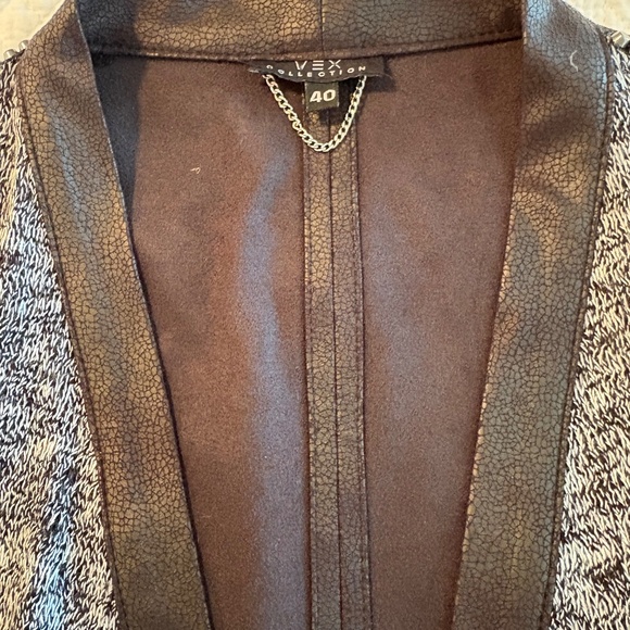 VEX black knit/pleather cardigan 🖤🩶 - Picture 3 of 7